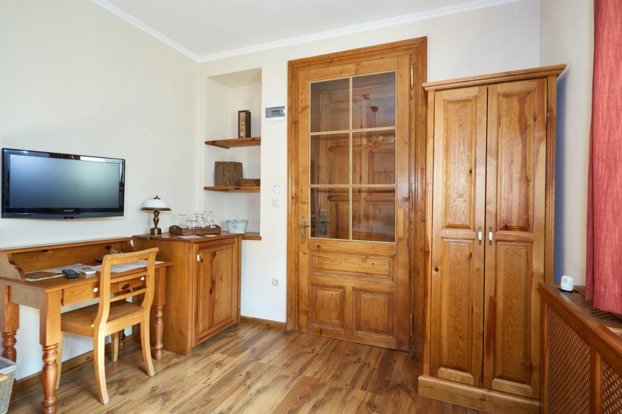 Sarok Vendeghaz Hotel Villány Екстериор снимка